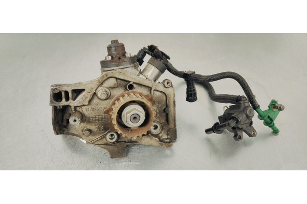 Recambio de bomba inyeccion para citroen c4 picasso 1.6 hdi 120 fap referencia OEM IAM 0445010739  