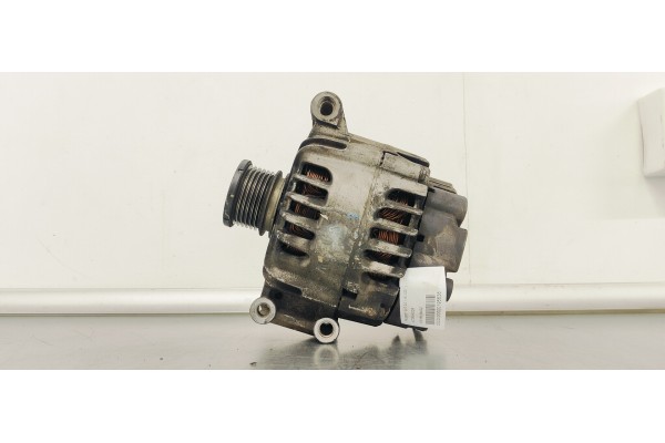 Recambio de alternador para peugeot 207 cc 1.6i 120 referencia OEM IAM V75765138002  