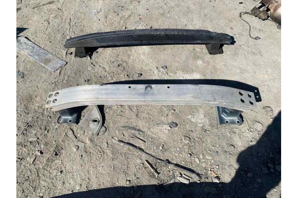 Recambio de refuerzo paragolpes delantero para toyota corolla verso (e12) 2.0d4d 115 referencia OEM IAM   