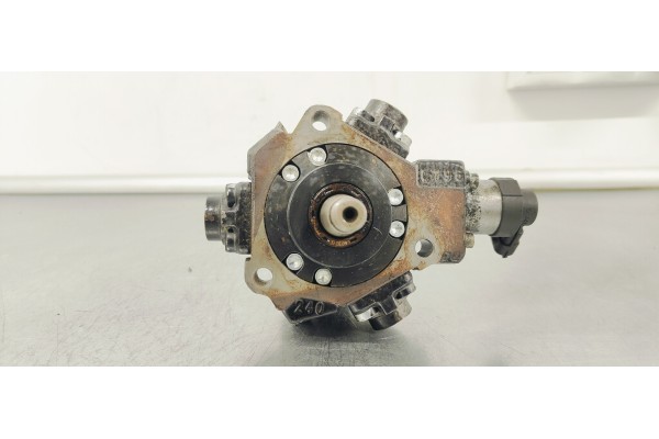 Recambio de bomba inyeccion para hyundai i40 i40 berlina fase 2 referencia OEM IAM 0445010206  