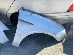 Recambio de aleta delantera derecha para renault megane iv berlina 5p 1.2i turbo 130 referencia OEM IAM   