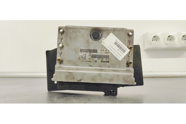 Recambio de centralita motor uce para citroen xantia berlina referencia OEM IAM 0281001262  