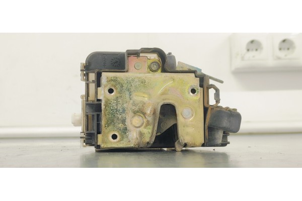 Recambio de cerradura puerta delantera izquierda para volkswagen golf iii berlina (1h1) referencia OEM IAM 1H1837015A  