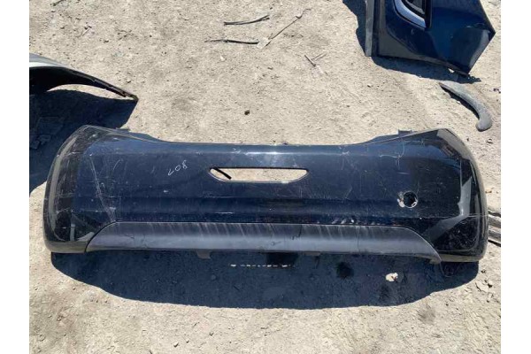 Recambio de paragolpes trasero para peugeot 208 1.6 hdi 92 fap referencia OEM IAM   