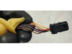 Recambio de retrovisor izquierdo para peugeot 308 1.4 i 100 referencia OEM IAM E20208094  