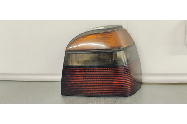 Recambio de piloto trasero derecho para volkswagen golf iii berlina (1h1) referencia OEM IAM 1H6945112B  