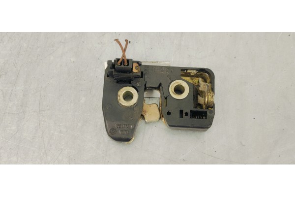 Recambio de cerradura maletero / porton para volkswagen golf iii berlina (1h1) referencia OEM IAM 1H6827505B  