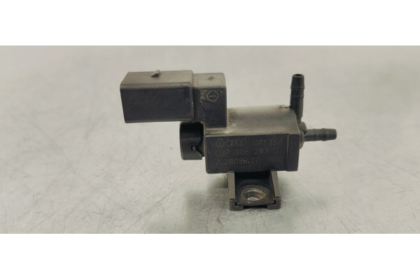 Recambio de valvula aire adicional para volkswagen passat berlina (3c2) 2.0 tdi 140 referencia OEM IAM 037906283D  