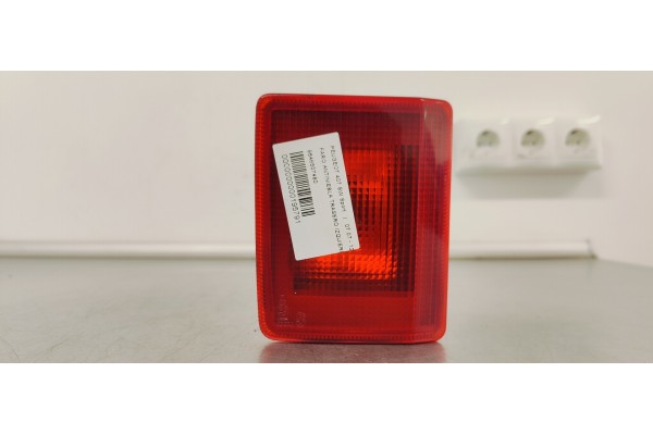 Recambio de faro antiniebla trasero izquierdo para peugeot 407 sw sport referencia OEM IAM 9646507480  