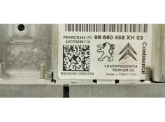 Recambio de sistema audio / radio cd para peugeot 308 1.4 i 100 referencia OEM IAM 96660458XH  