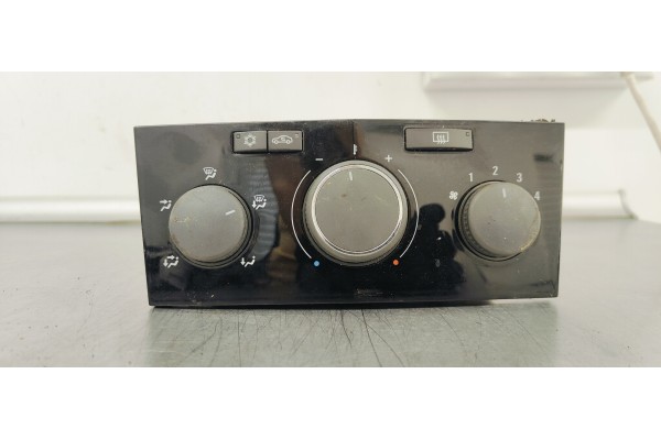 Recambio de mando climatizador para opel zafira b enjoy referencia OEM IAM 13308176  