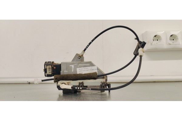 Recambio de cerradura puerta trasera izquierda para peugeot 308 sport referencia OEM IAM 567165  
