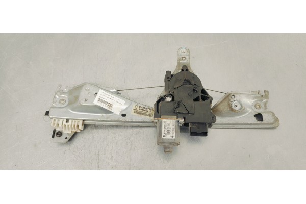 Recambio de elevalunas trasero izquierdo para peugeot 308 sport referencia OEM IAM 9659826780  