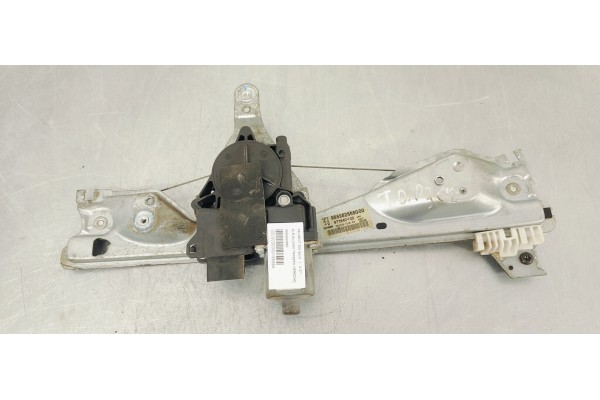 Recambio de elevalunas trasero derecho para peugeot 308 sport referencia OEM IAM 9659826680  