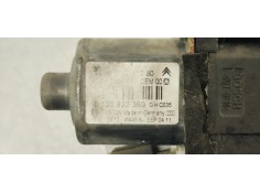 Recambio de elevalunas delantero derecho para peugeot 308 sport referencia OEM IAM 9657247580  