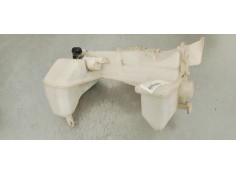 Recambio de deposito limpia para peugeot 308 sport referencia OEM IAM 9681207880  