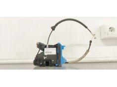 Recambio de cerradura puerta trasera derecha para kia cee´d 1.4 crdi 90 fap referencia OEM IAM 81420A2300  