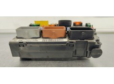 Recambio de caja reles / fusibles para peugeot 207 1.4 i 95 referencia OEM IAM 9664997780  