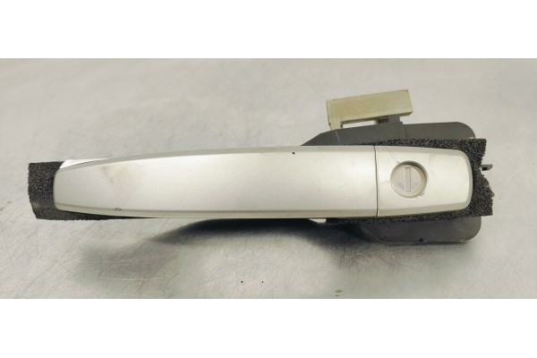 Recambio de maneta exterior delantera izquierda para chevrolet captiva 2.2 vcdi 184 4x4 fap referencia OEM IAM   