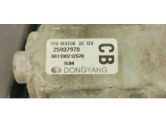 Recambio de elevalunas trasero derecho para chevrolet captiva 2.2 vcdi 184 4x4 fap referencia OEM IAM 25937970  