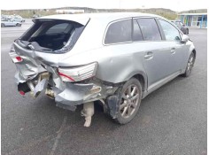 toyota avensis (t27) del año 2012