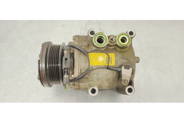Recambio de compresor aire acondicionado para ford focus berlina (cak) ghia referencia OEM IAM YS4H19D629AC  