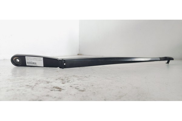 Recambio de brazo limpia delantero derecho para bmw serie 5 touring (f11) 518d referencia OEM IAM 61617203156  