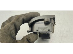 Recambio de mando luces para kia cee´d 1.4 crdi 90 fap referencia OEM IAM 93300A2100WK  