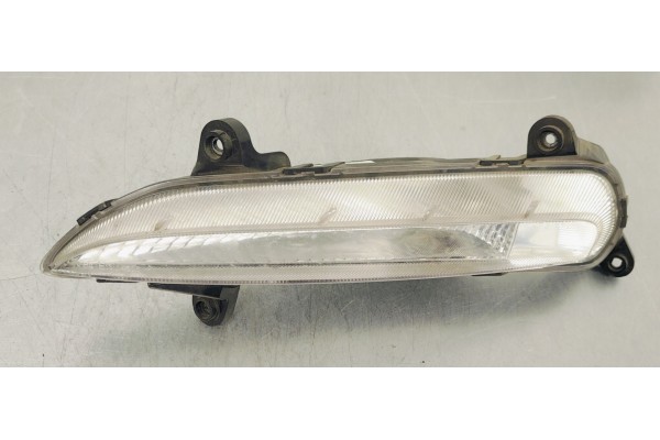 Recambio de piloto delantero izquierdo para kia cee´d 1.4 crdi 90 fap referencia OEM IAM 92207A2000  