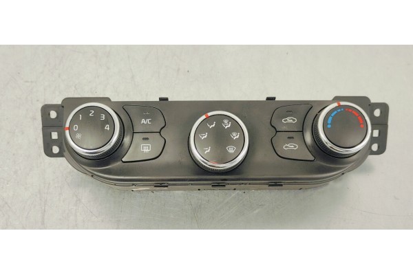 Recambio de mando climatizador para kia cee´d 1.4 crdi 90 fap referencia OEM IAM 97250A2003  