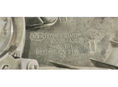 Recambio de piloto delantero derecho para kia cee´d 1.4 crdi 90 fap referencia OEM IAM 92208A2000  