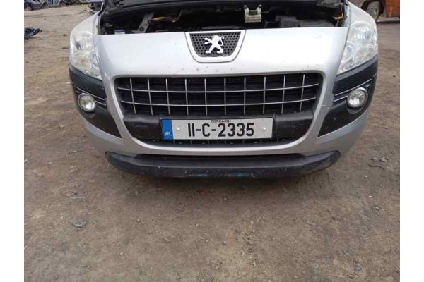 Recambio de paragolpes delantero para peugeot 3008 1.6hdi 112 fap referencia OEM IAM   