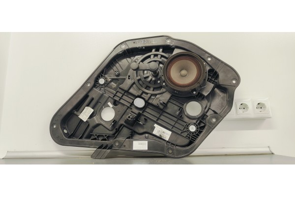 Recambio de elevalunas trasero izquierdo para kia cee´d 1.4 crdi 90 fap referencia OEM IAM 83470A2001  