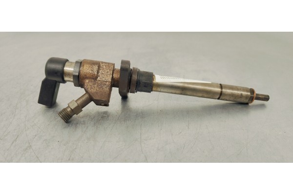 Recambio de inyector para peugeot 407 st sport referencia OEM IAM 9657144580  