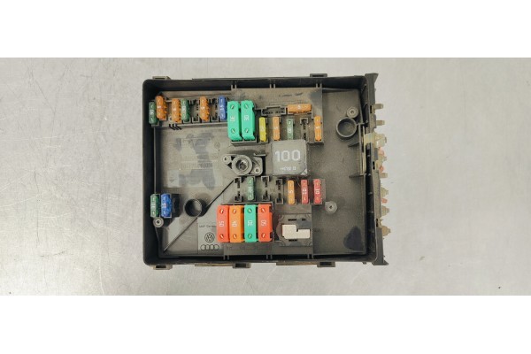 Recambio de caja reles / fusibles para seat leon (1p1) sport referencia OEM IAM 1K0937125A  