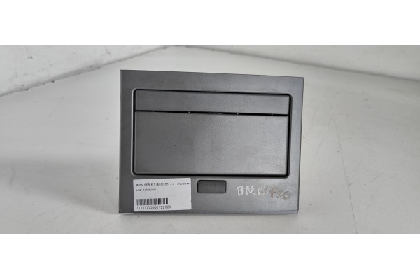 Recambio de luz interior para bmw serie 7 (e65/e66) 3.0 turbodiesel cat referencia OEM IAM   