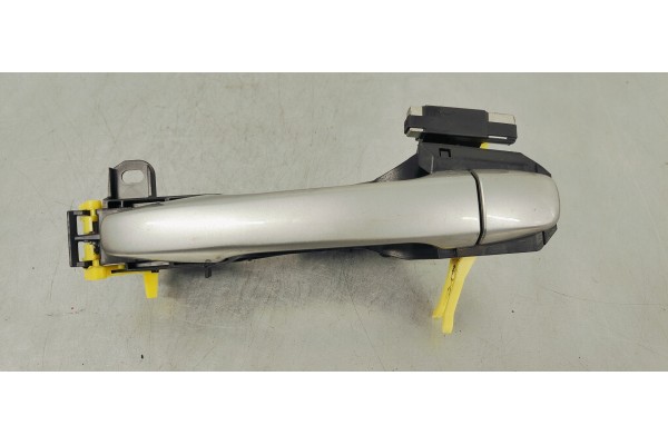 Recambio de maneta exterior trasera izquierda para toyota avensis (t27) 2.0 d4d 124 fap referencia OEM IAM   