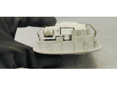 Recambio de luz interior para toyota avensis (t27) 2.0 d4d 124 fap referencia OEM IAM 8125005030  
