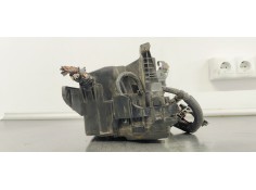 Recambio de caja reles / fusibles para toyota avensis (t27) 2.0 d4d 124 fap referencia OEM IAM 8211105N90  