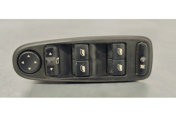 Recambio de mando elevalunas delantero izquierdo para citroen c4 grand picasso exclusive plus referencia OEM IAM 96639382ZD  