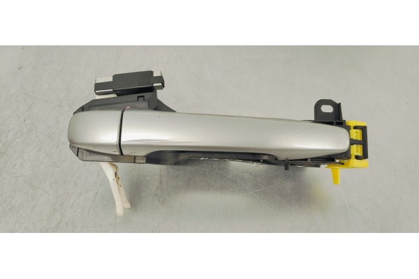 Recambio de maneta exterior trasera derecha para toyota avensis (t27) 2.0 d4d 124 fap referencia OEM IAM   