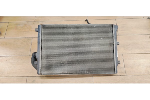 Recambio de radiador agua para volkswagen passat berlina (3c2) 2.0 tdi 140 referencia OEM IAM 3C0121253K  