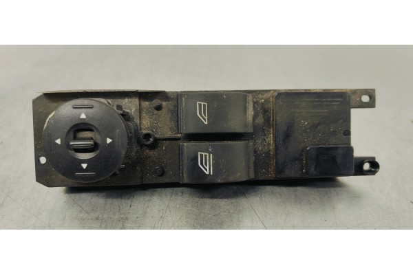 Recambio de mando elevalunas delantero izquierdo para ford focus lim. (cb8) 1.6 tdci referencia OEM IAM AM5T14A132EA  