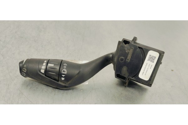 Recambio de mando limpia para ford focus lim. (cb8) 1.6 tdci referencia OEM IAM AV6T17A553AC  