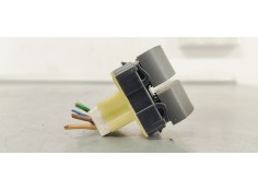 Recambio de mando elevalunas delantero izquierdo para renault clio iv 1.5 dci 75 fap referencia OEM IAM 254118044R  