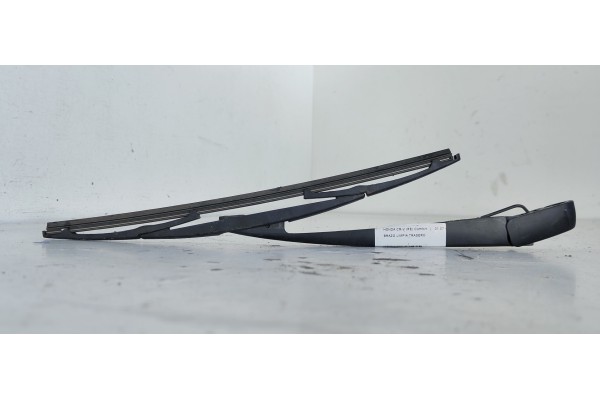Recambio de brazo limpia trasero para honda cr-v (re) comfort referencia OEM IAM   