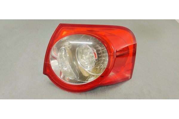 Recambio de piloto trasero derecho para volkswagen passat variant (3c5) 2.0 tdi 140 fap referencia OEM IAM 3C9945096B  