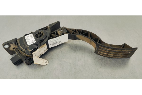 Recambio de pedal acelerador para ford focus lim. (cb8) 1.6 tdci referencia OEM IAM BV619F836AB  