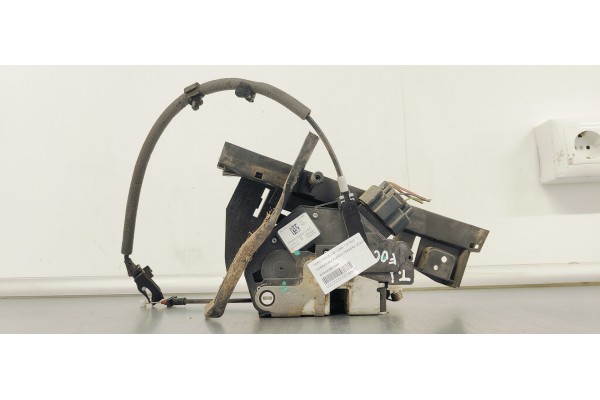 Recambio de cerradura puerta trasera izquierda para ford focus lim. (cb8) 1.6 tdci referencia OEM IAM BM5AA26413AC  