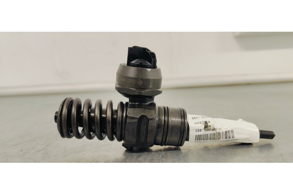 Recambio de inyector para seat ibiza (6l1) 1.9 tdi referencia OEM IAM 038130073AJ  